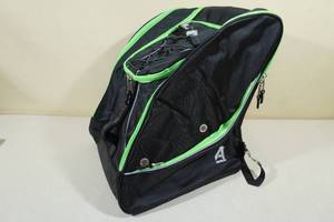 lot 106 image: Athalon Everything Boot Bag