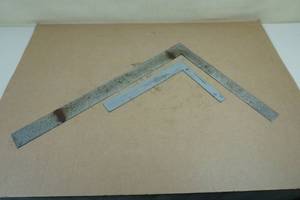 lot 147 image: 2 Metal Squares