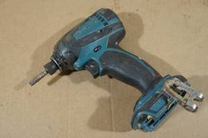 lot 158 image: Makita 18V Cordless Impact Driver