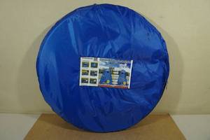 lot 162 image: Multifunctional Quick Opening Changing Tent