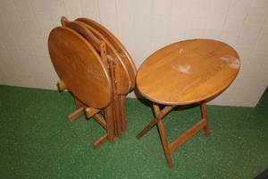 lot 163 image: Set of Four Wooden TV Trays with Stand