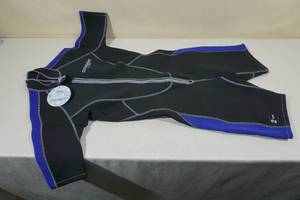 lot 190A image: Cressi Lido 2mm Wet Suit -Lady M3, Purple