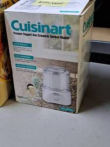 lot 1173 image: Cuisinart Frozen Yogurt-Ice Cream & Sorbet Maker 22WPC (in original box)