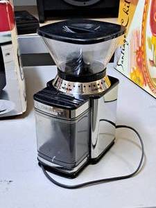 lot 1176 image: Cuisinart Coffee Grinder