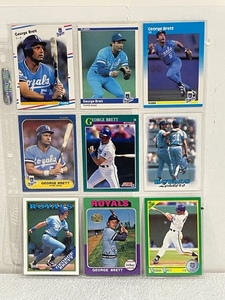 lot 20 image: George Brett Baseball Cards