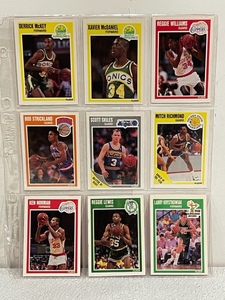 lot 37 image: Basketball Trading Cards
