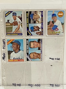 lot 48 image: 1966 Topps Baseball Cards