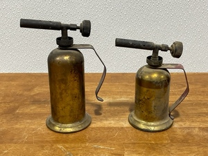 lot 32 image: 2 Mini Gas Torches