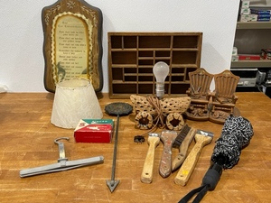 lot 5 image: Large Assortment of Household Items and Decor
