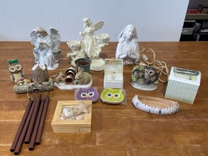 lot 18 image: Assorted Owl and Angel Home Decor and More