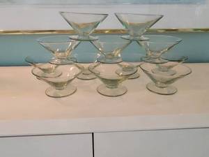 lot 76 image: Green Dessert Bowls  set of 12