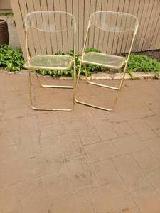 lot 68 image: Gold Metal Ghost Brevettato Italian Folding Chairs