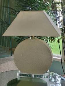 lot 17 image: Awesome MCM Ceramic Table Lamp with Lucite Accent