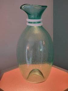 lot 105 image: Modern Fine Art Glass Carafe