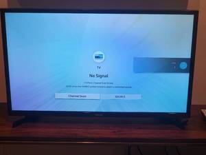 lot 109 image: Samsung 32 LED HDTV  - UN32N5300