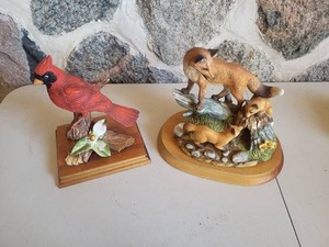 lot 9 image: Vintage Red Fox Family and Male Cardinal Figurine by Andrea Sadek