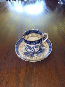 lot 62 image: Vintage Booths Real Old Willow Tea Cup and Saucer