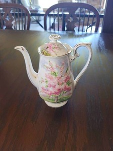 lot 55 image: Royal Albert Bone China Tea Pot