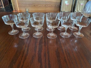 lot 82 image: 11 Piece Lot of Sherbet Sorbet Champagne Glasses