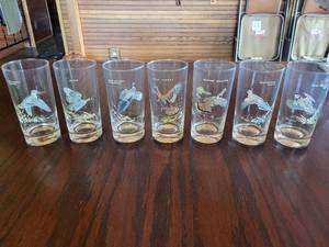 lot 85 image: 7 Piece Lot of Ned Smith Game Bird Glassware