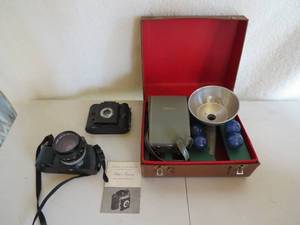 lot 145 image: Mixed Lot Of Cameras, Canon T70, Ansco Clipper, And Anscoflex