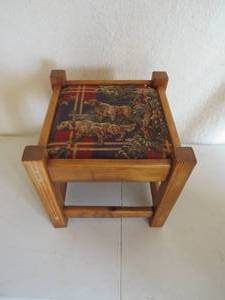 lot 147 image: Upholstered Wood Foot Stool