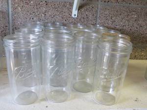 lot 178A image: 17 Ball 20oz. Canning Jars with Regular Mouth