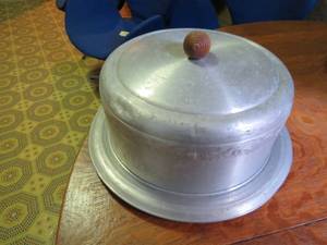 lot 191 image: Vintage Aluminum Cake Stand with Cover