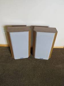 lot 204 image: Vintage Genesis Speakers And Onkyo Stereo System
