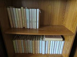 lot 206 image: The Communicators Commentary Book Set