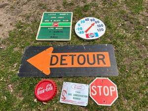 lot 132 image: Assorted Signs & Pepsi Thermometer