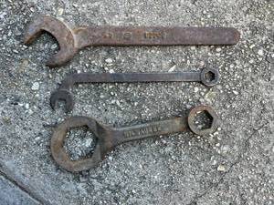 lot 33 image: Large Vintage Wrenches