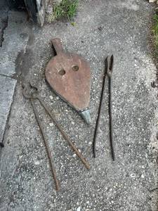 lot 39 image: Blacksmith Tools