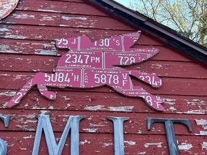 lot 66 image: Pair of Pegasus Horses Made from License Plates