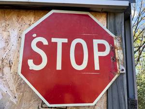 lot 70 image: Stop Sign