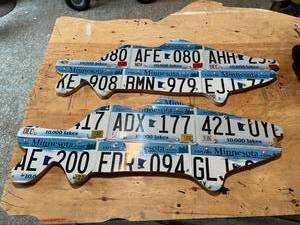 lot 156 image: License Plate Art - MN Plates - Fish
