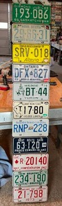 lot 189 image: Board of Canadian License Plates