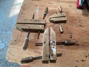 lot 195 image: Wood Clamps