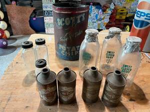 lot 203 image: Mixed Vintage Lot - Grain Belt Cans, Sweet Clover Dairy Milk Jugs & Scotts Potato Chips Tin