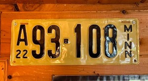 lot 252 image: 1922 MN License Plate