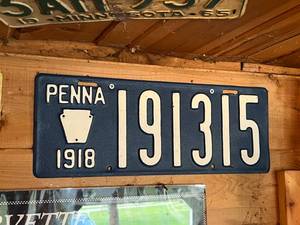 lot 253 image: 1918 Pennsylvania License Plate