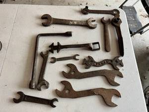 lot 389 image: Vintage Wrenches
