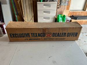 lot 390 image: Texaco Tanker in Original Box