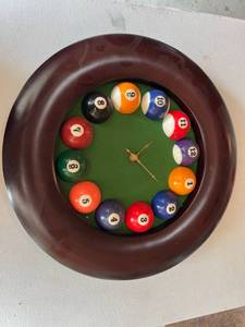 lot 290 image: Pool Theme Clock