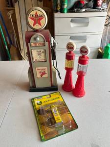 lot 292 image: Miniature Gas Pumps