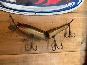 lot 301 image: Vintage Fishing Lure
