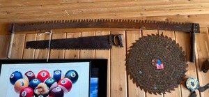 lot 319 image: 2 Hand Saws