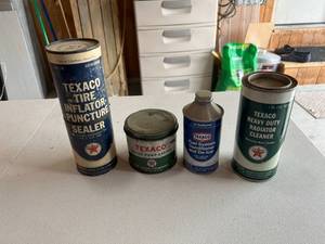 lot 335 image: Vintage Texaco Cans