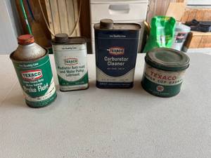 lot 339 image: Vintage Texaco Tins