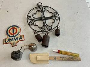 lot 445 image: Mixed Vintage Lot